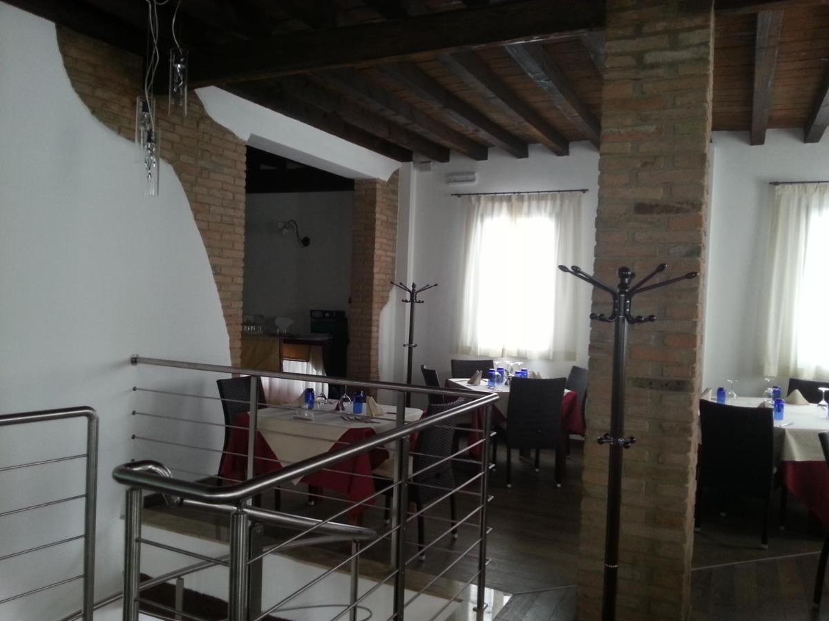 רג'ו אמיליה Hotel La Vecchia Reggio מראה חיצוני תמונה